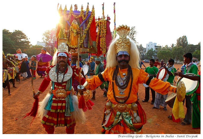 Diversity of religions in India - Images by Sunil Deepak