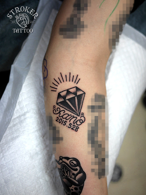 カエル ダイヤ 扇子 花のtattoo Stroker Tattoo
