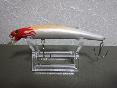 忍の里の黒鱒釣り ダイリツ ターゲットミノー８６ｓｐ