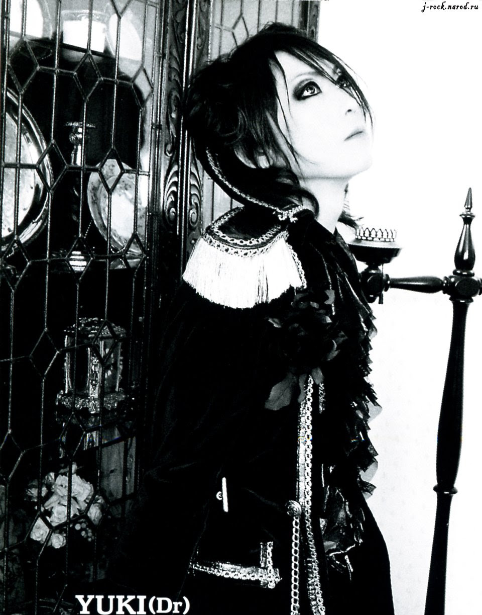 Yuki Versailles Yuki B W Minitokyo