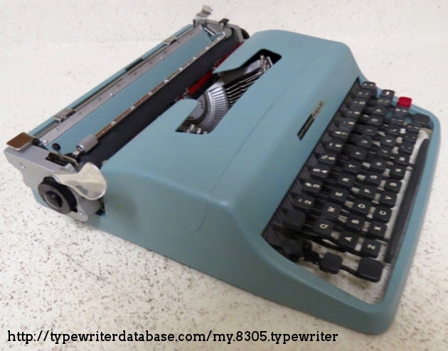 1967 Olivetti Lettera 32 Typewriter #2987795 TWDB
