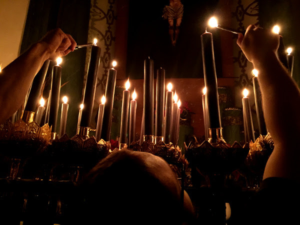 Fotos de Semana Santa de Murcia, silencio velas