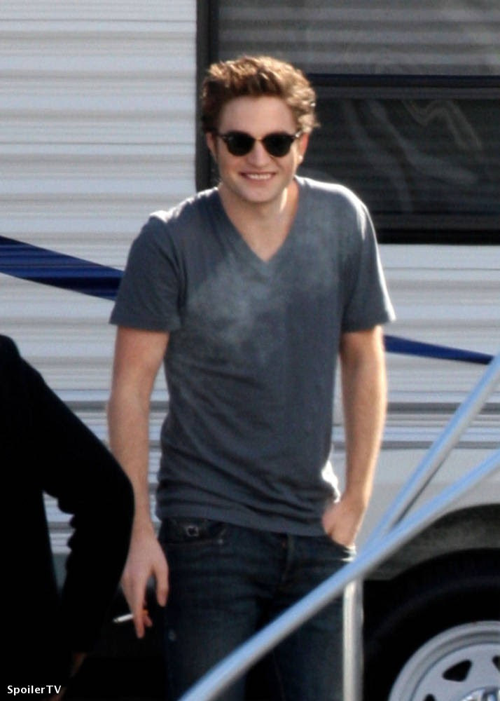robert pattinson pics from new moon. RP-New moon