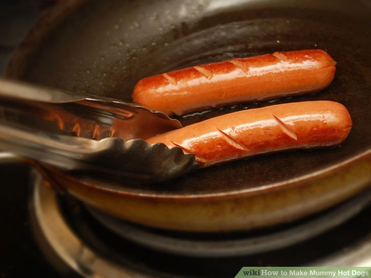 Fry a Hot Dog Step 3 Version 2.jpg