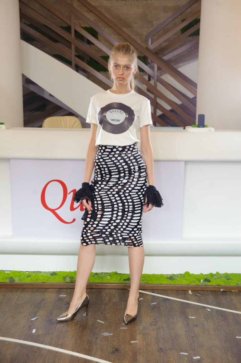 http://vogue.ua/cache/gallery_x1160/uploads/image/dbd/aab/6e9/58016e9aabdbd.jpeg