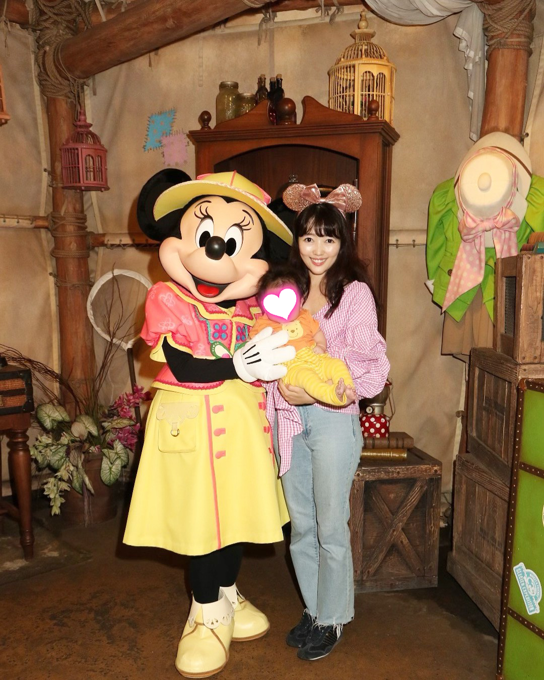 子連れディズニー 赤ちゃんのディズニーシーデビューは お散歩メイン キャラクターグリーティングがおすすめ ママキャリア ワークもライフも子育ても ママを楽しむ探求ブログ