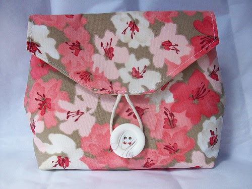 envelope clutch tutorial. Cute Little Clutch