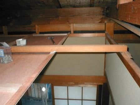天井工事 ３ 目スカシ長尺ラミネート天井板の張替え 想いが叶う 集いで多能を活かす