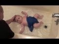 How To Give Baby A Bath Without Bathtub / 18 Best Baby Bath Tubs Seats And Stands For 2021 Mum S Grapevine - Gently lower your baby into the tub as you support his head and neck.