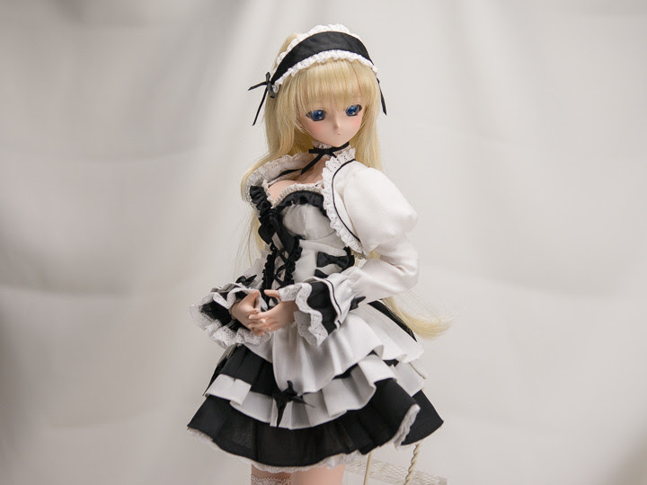 Dddy久寿川ささら ホワイトゴシックver 自由な色で広げたい