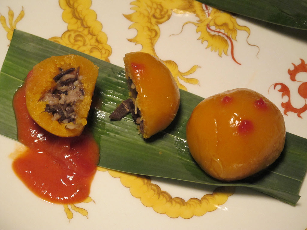 Sweet Potato filled with Pork & Mushrooms
