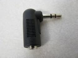 HOSA RT. ANGLE STEREO 3.5mm (M) - STEREO 3.5MM (F)