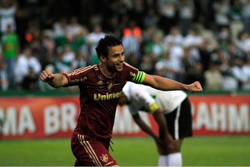 Fred marcou o segundo gol contra o Coritiba / Nelson Perez/Fluminense. F.C.