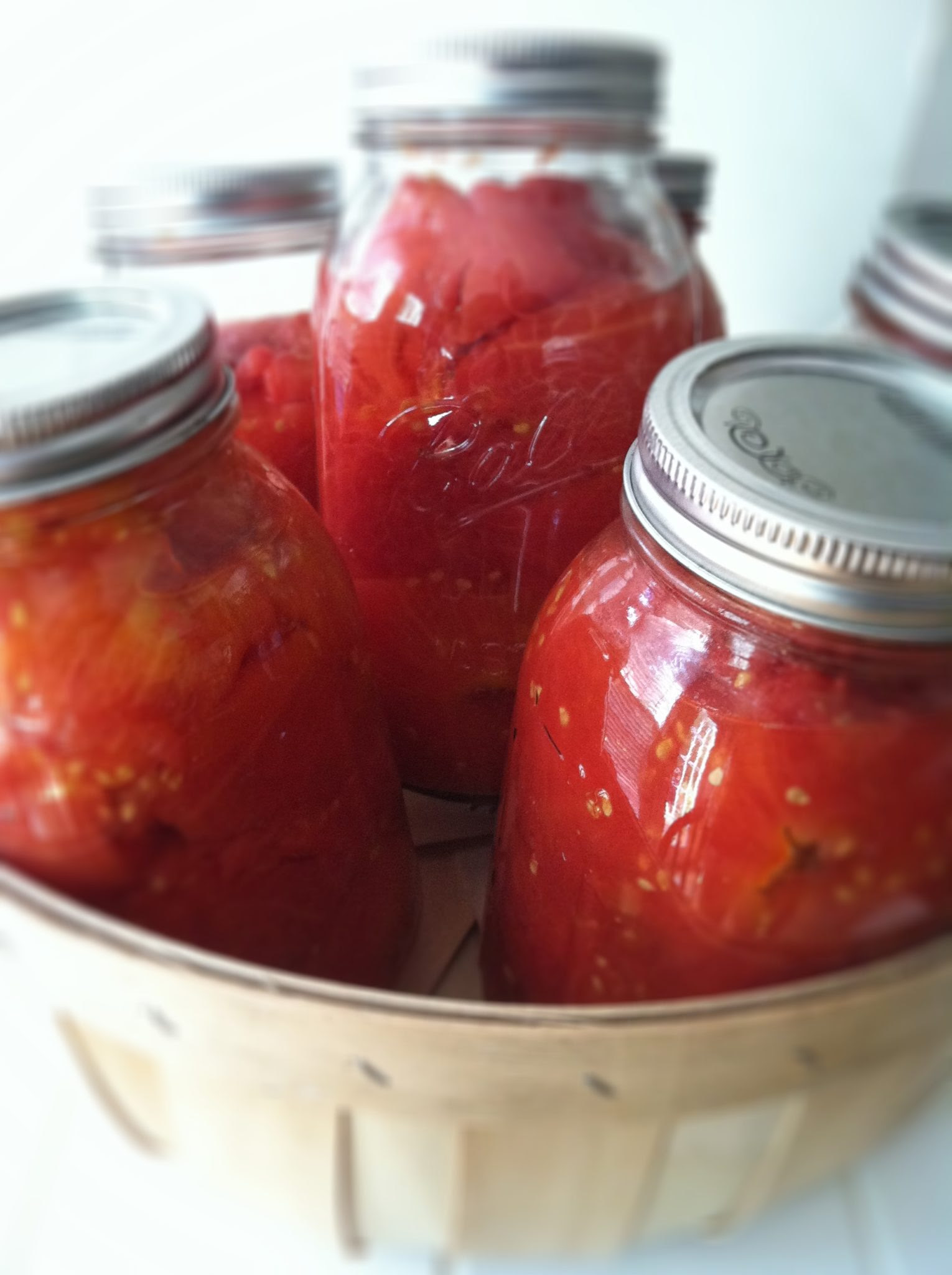 How To Can Tomatoes At Home | bell' alimento