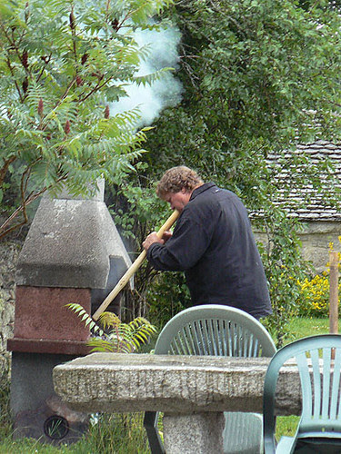 barbecue sous la pluie.jpg