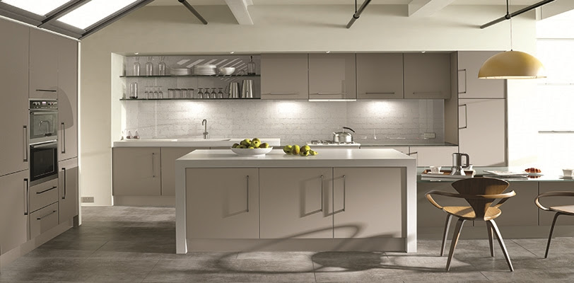 Laminates or Acrylic? The Better Kitchen Cabinet Finish ...