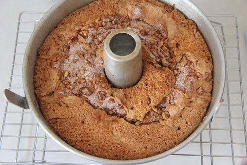 William Sonoma Cinnamon Walnut Coffee Cake