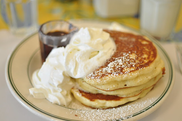 buttermilk pancakes