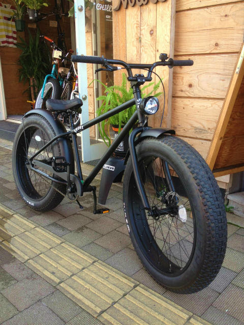経典ブランド ファットバイク 26インチ 自転車本体