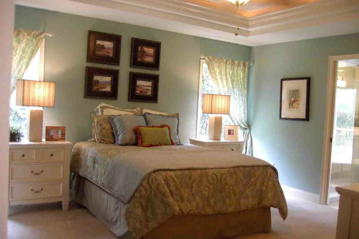 Magnificent Small Master Bedroom Paint Ideas 1200 x 800 · 32 kB · jpeg