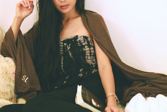 Honey & Silk: Saturday Lounging with Gypsy05