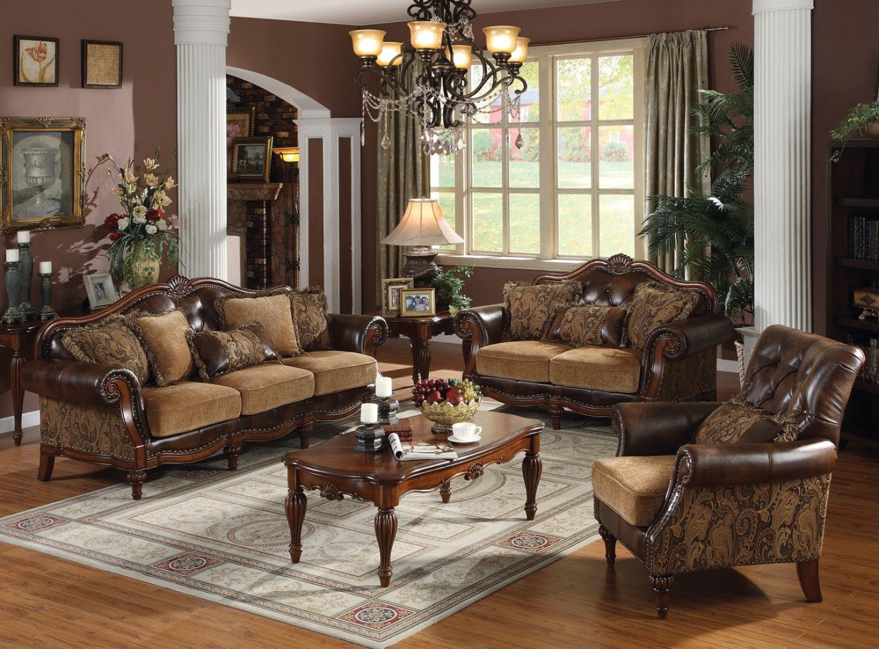 Traditional Living Room Decor