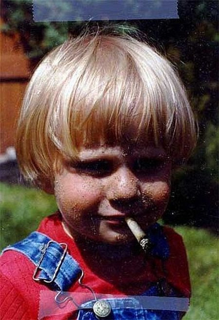 Smoking Kids (45 pics)