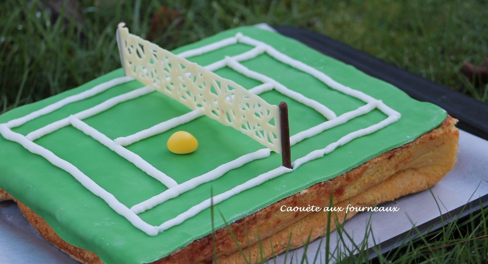 Gateau 3 D Un Cours De Tennis Pour Les 9 Ans Du Fiston Caouete Aux Fourneaux