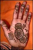 http://www.sugar-n-spicy.com/hena.jpg