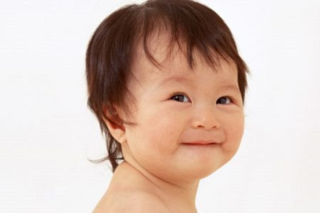 母乳と水分補給の湯冷ましはいつからいつまで 公式 アルピナウォーター