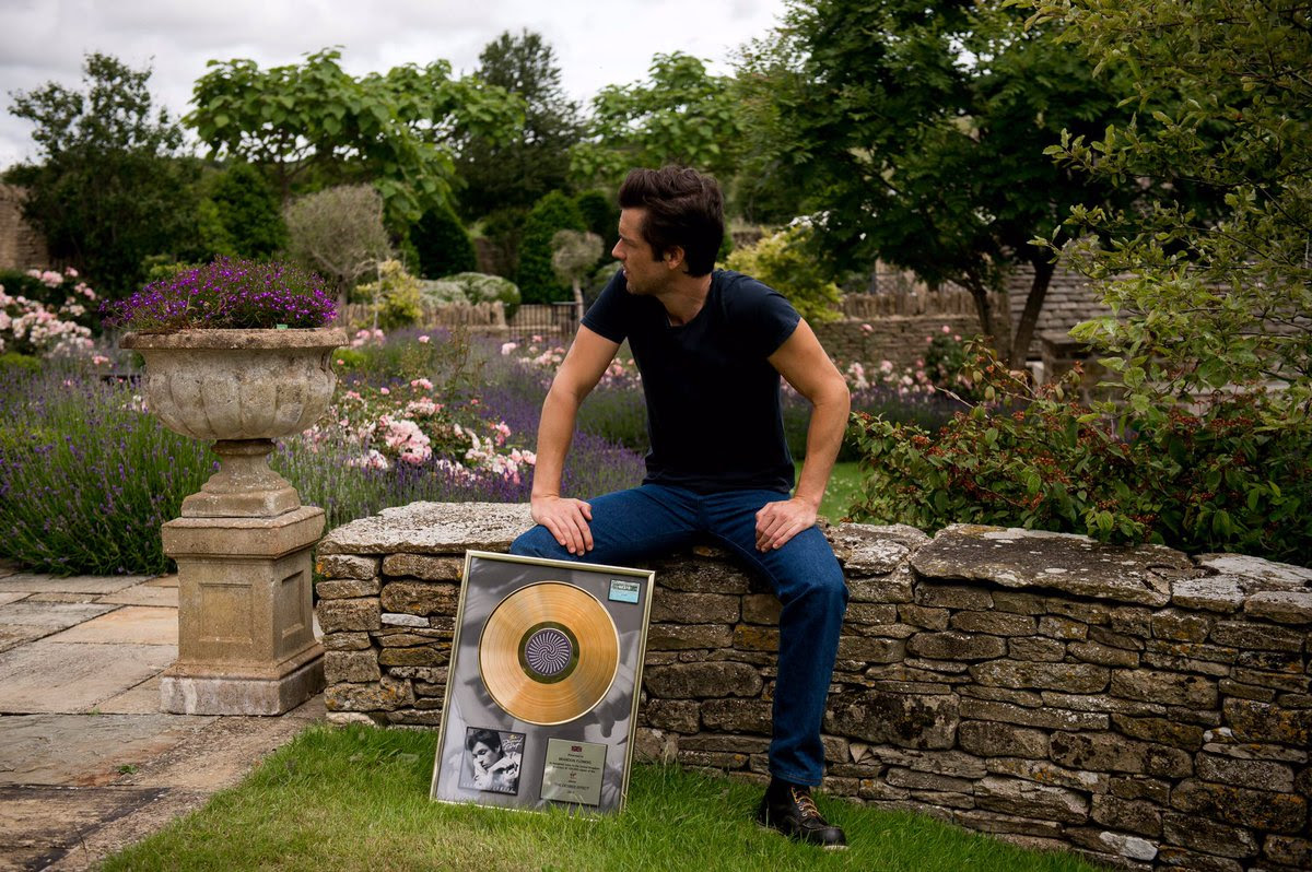 Brandon Flowers | Biography, News, Photos and Videos | Contactmusic.com