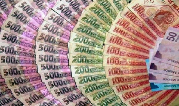 How Canadians Can Save on Currency Exchange When 