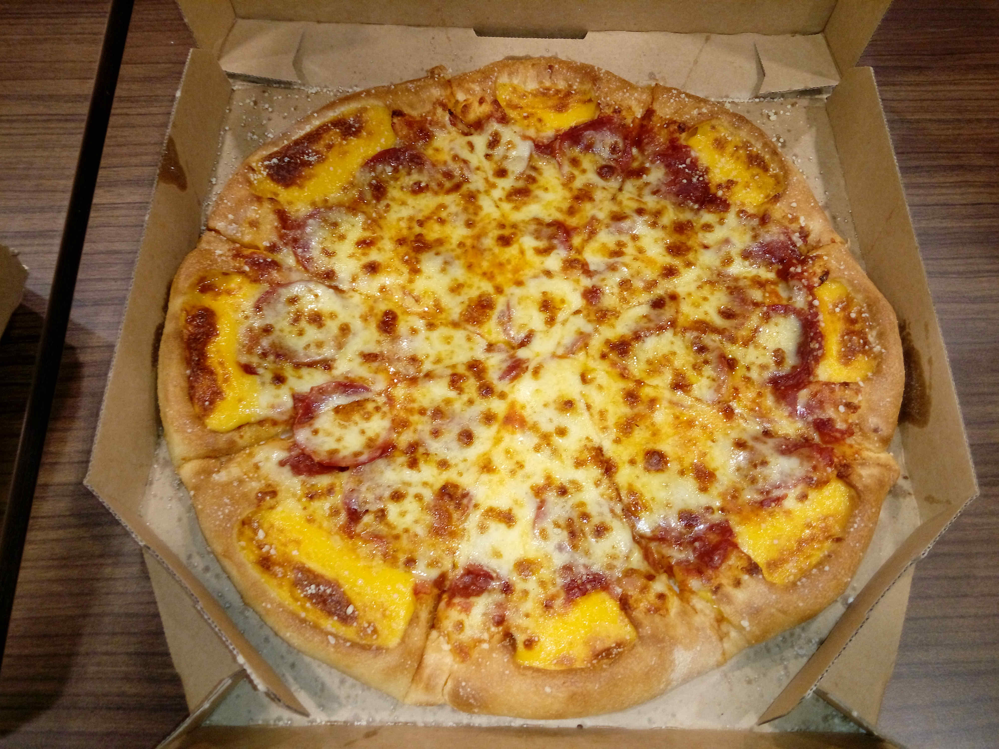 dominos cheddar cheese tarik