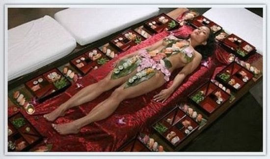 Nyotaimori Art (25 pics)