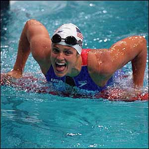 Dara Torres has a swell time