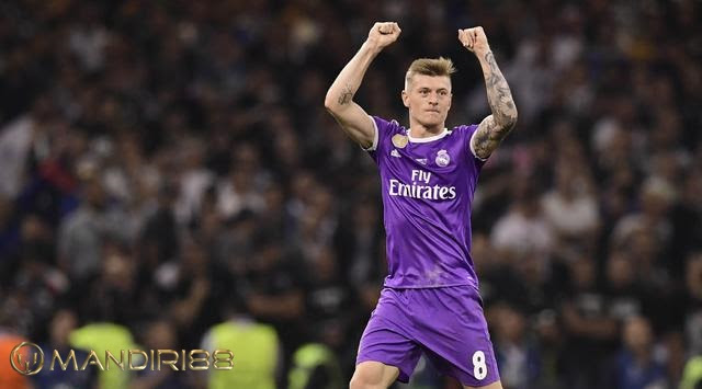  Toni Kroos Sumbangkan Rp 9,55 Miliar untuk Rumah Sakit di Jerman