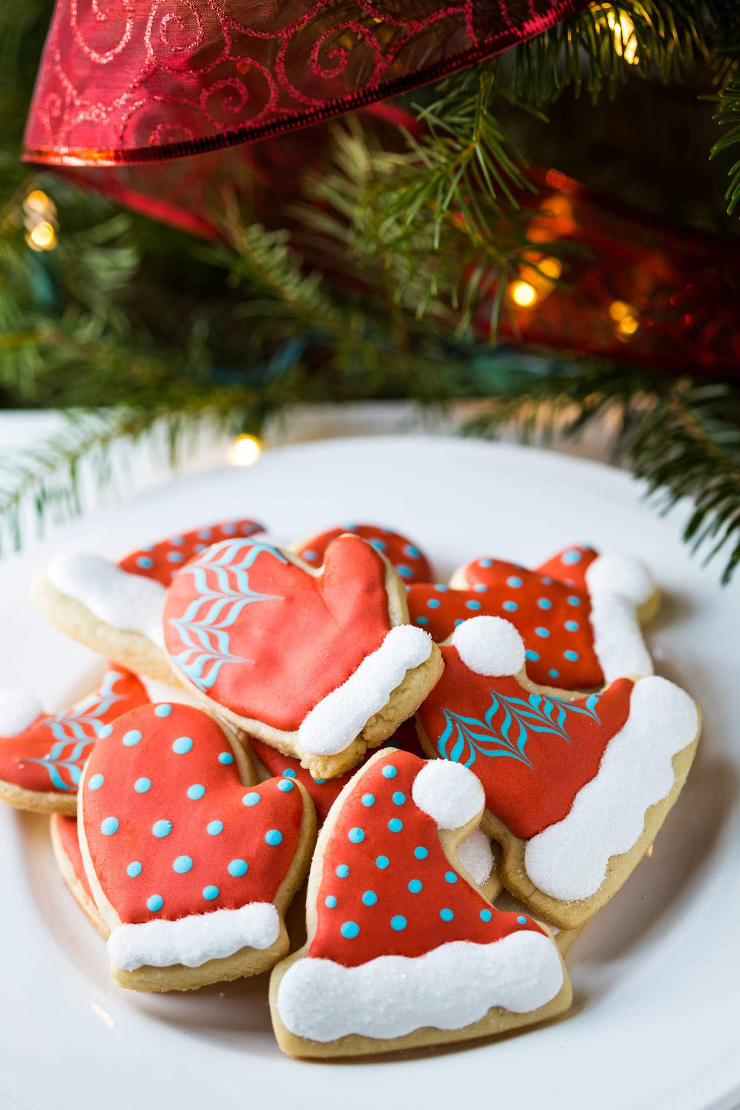 Christmas Cookie Decorating Tutorial for Hat and Mitten ...
