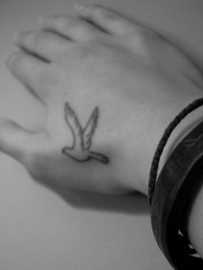 girl with tattoo