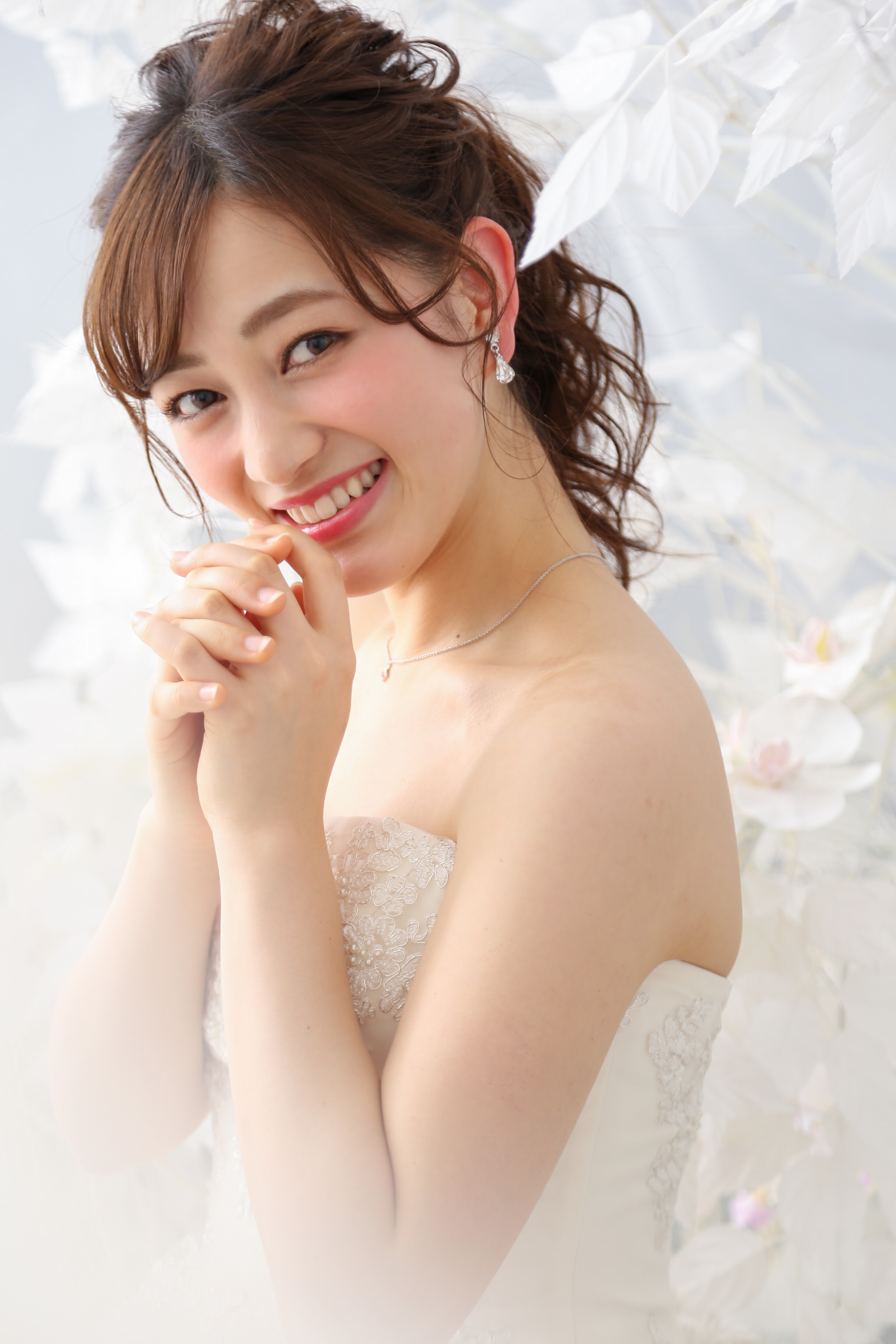 公式 札幌の結婚式 前撮り写真のプロが選ぶ 本当におすすめしたいヘアスタイルbest10 札幌フォトウェディングカウンター