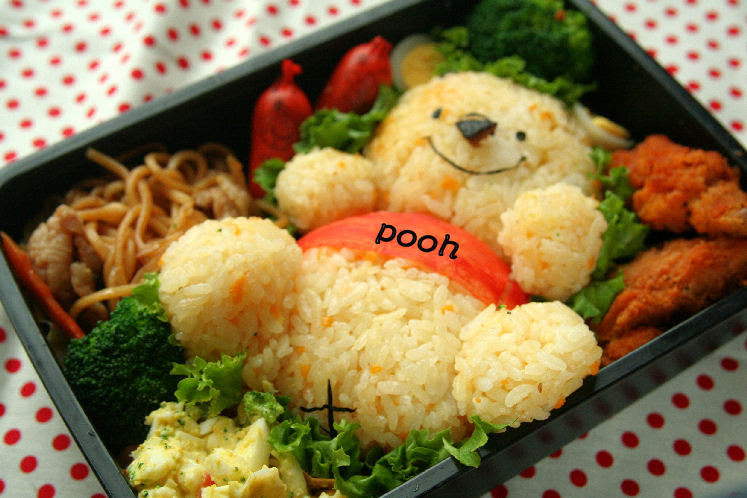 ころりんプーさん弁当と アングリーーー 苺ママのツボ弁
