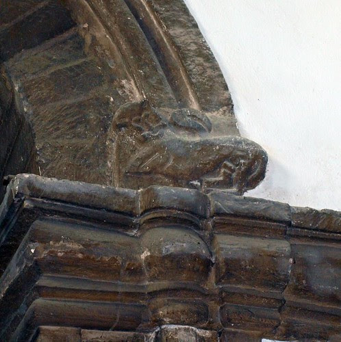 Tower arch grotesque