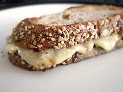 Grilled Camembert Sandwich