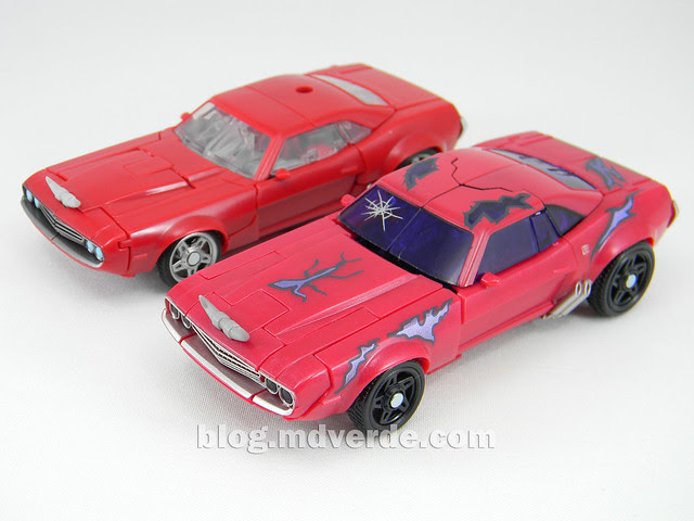 Transformers Terrorcon Cliffjumper Rust In Piece Deluxe - Prime SDCC - modo alterno vs RID