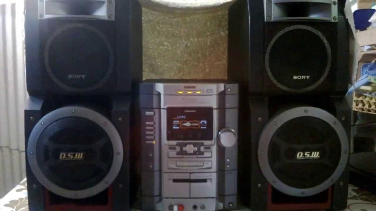 RG88 TOCANDO CON BOCINAS DE LBT - YouTube