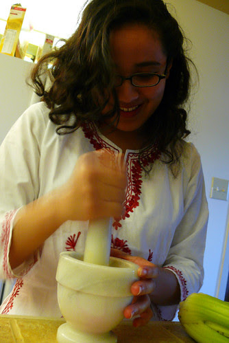 201007_29_05 - Pestle
