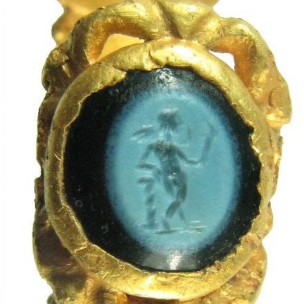 1,700-Year-Old Ring Depicts Nude Cupid, the Homewrecking God