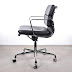 Soft Pad Eames Desk Chair - ErgoDuke Eames Premium Replica High Back Leather Soft Pad ... / The eames lounge chair is so legendary that it has been inducted into the museum of modern art in new york as well as the art institute of chicago.