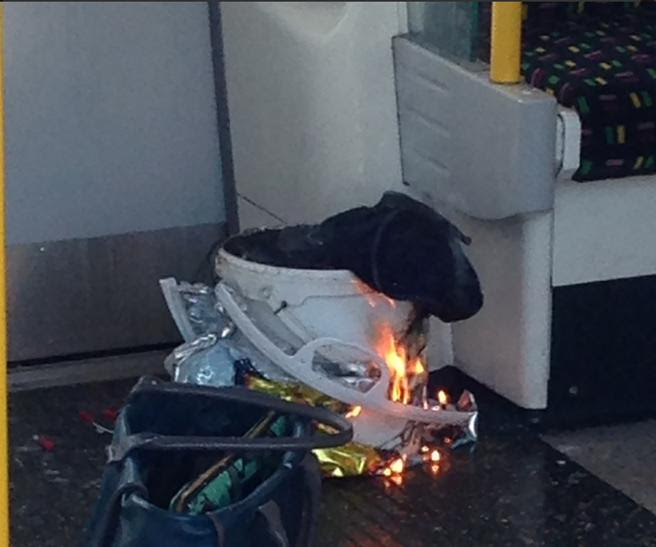 El artefacto que ha explotado en el tren de Londres