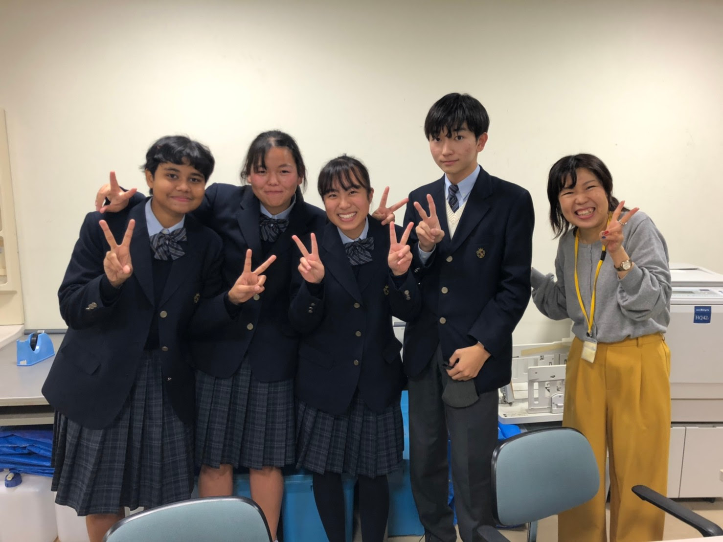 芦屋国際中等教育学校 １ ハイスクールノオト