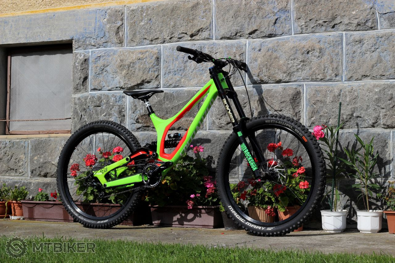 Specialized Demo 8 17 27 5 M Celoodpruzene Bicykle Mtbiker Bazar